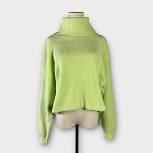 Free People Slouchy Ribbed Knit Cropped Turtleneck Sweater Medium